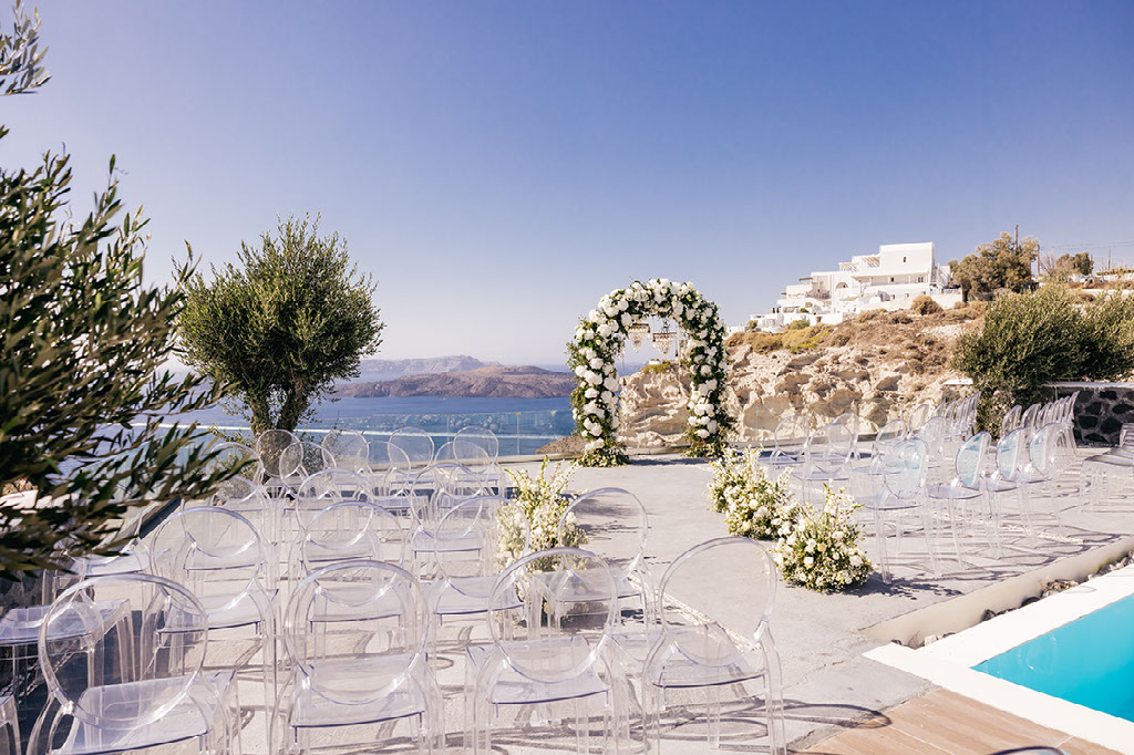 Makki and Yonathin's Santorini wedding — photograph 12 by Stanlo Photography