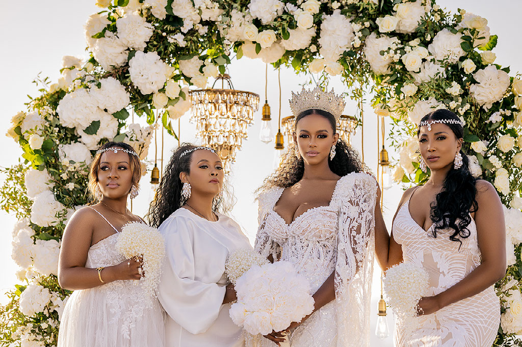 Makki and Yonathin's Santorini wedding — photograph 21 by Stanlo Photography