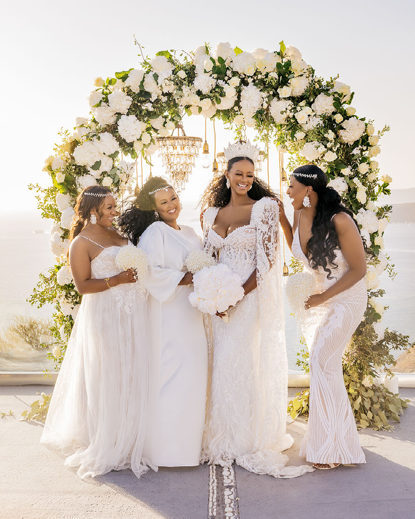 Makki and Yonathin's Santorini wedding — photograph 22 by Stanlo Photography