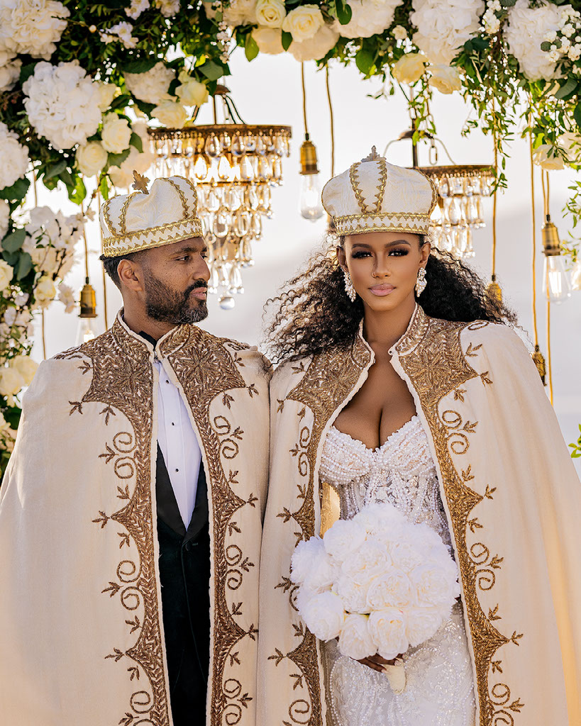 Makki and Yonathin's Santorini wedding — photograph 27 by Stanlo Photography
