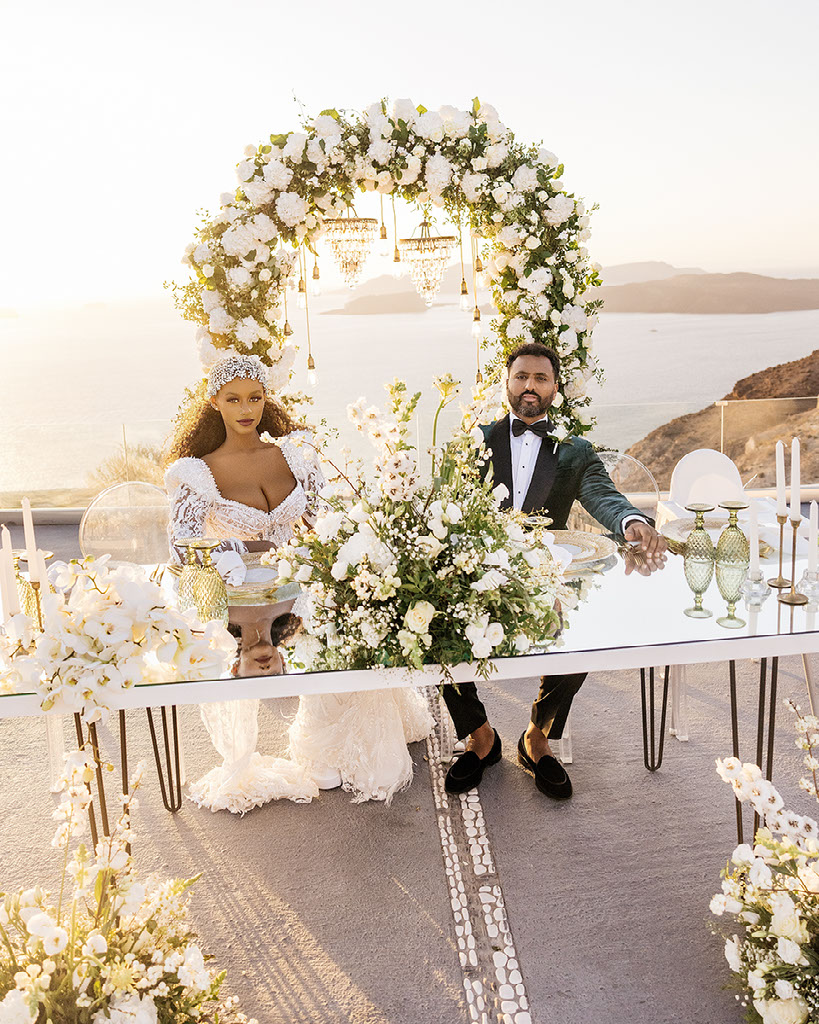 Makki and Yonathin's Santorini wedding — photograph 28 by Stanlo Photography